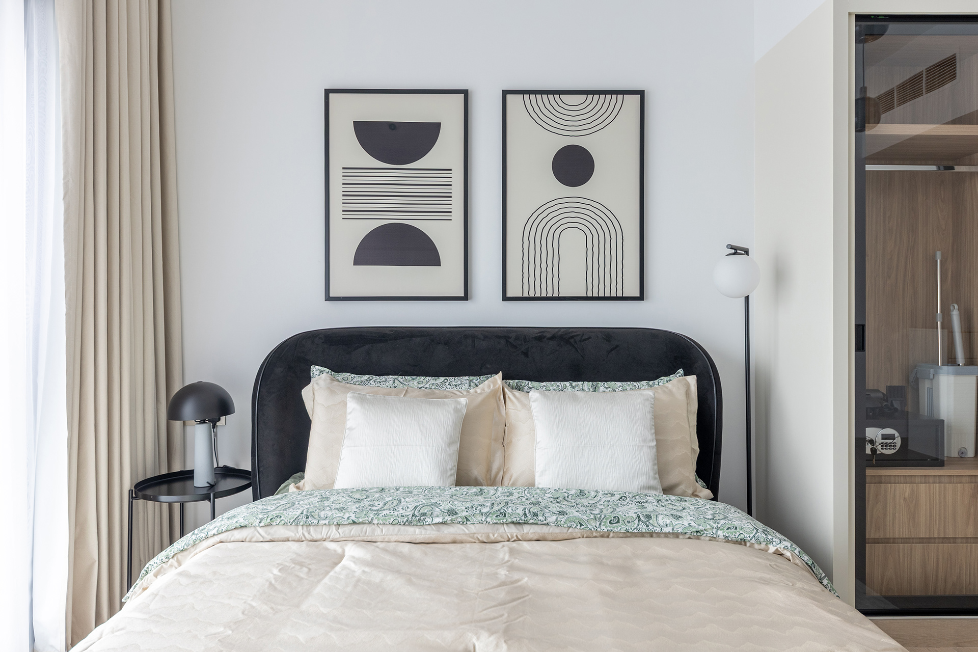 带木质元素的白色工作室公寓-10