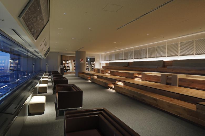 横浜ランドマークタワー 69F 展望フロア「スカイガーデン」丨日本神奈川丨アラキ+ササキアーキテクツ-4