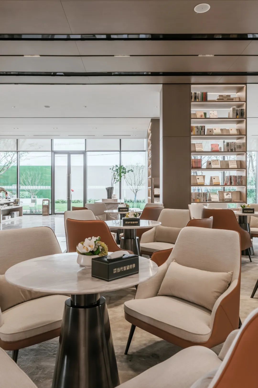 理性美学 | 城市阅读体验中心沉浸式观赏-23