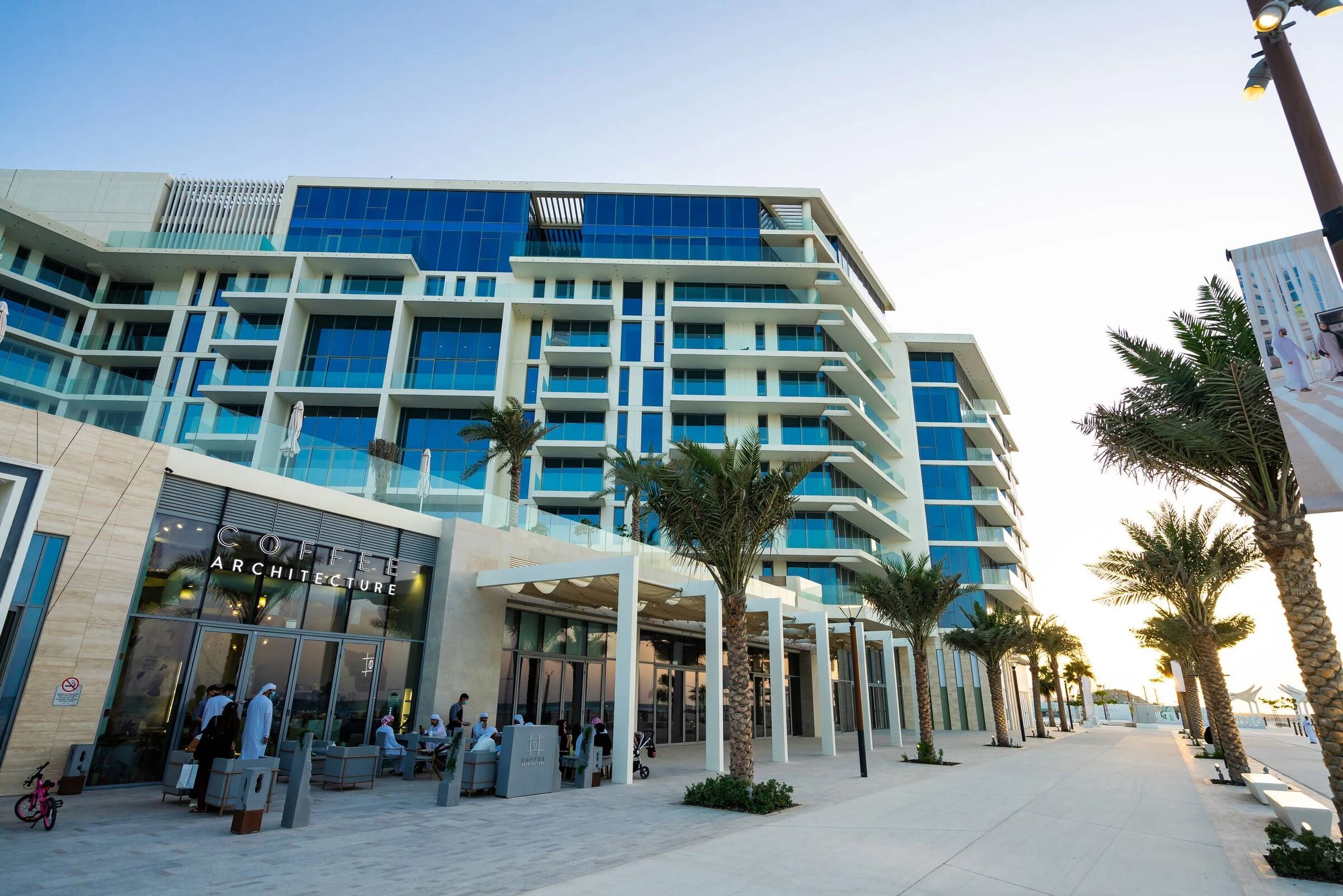 阿布扎比萨迪亚特岛文化区"Mamsha Al Saadiyat"住宅综合体设计-23