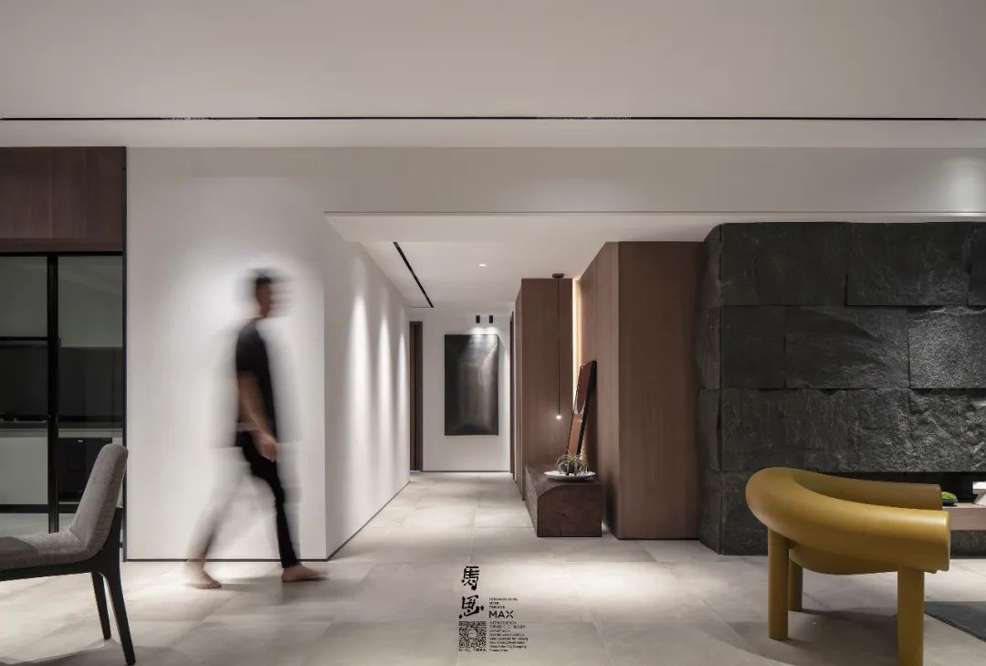 245m²简约大平层,演绎空间与情感的共鸣-19