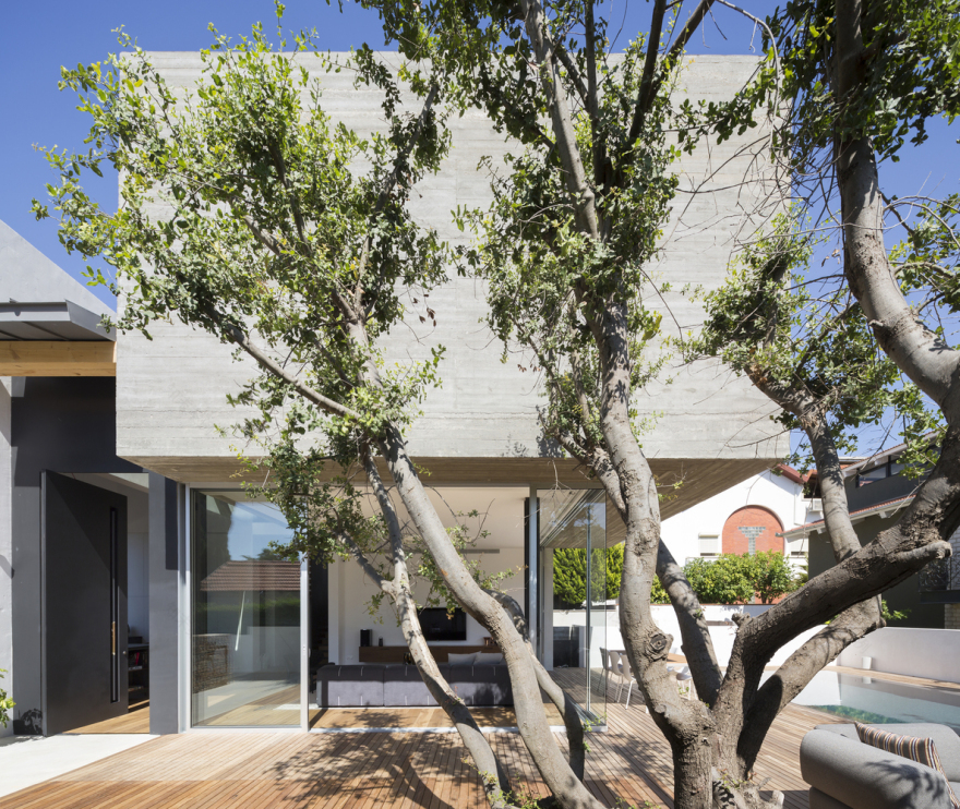 以色列水畔石山现代别墅-23