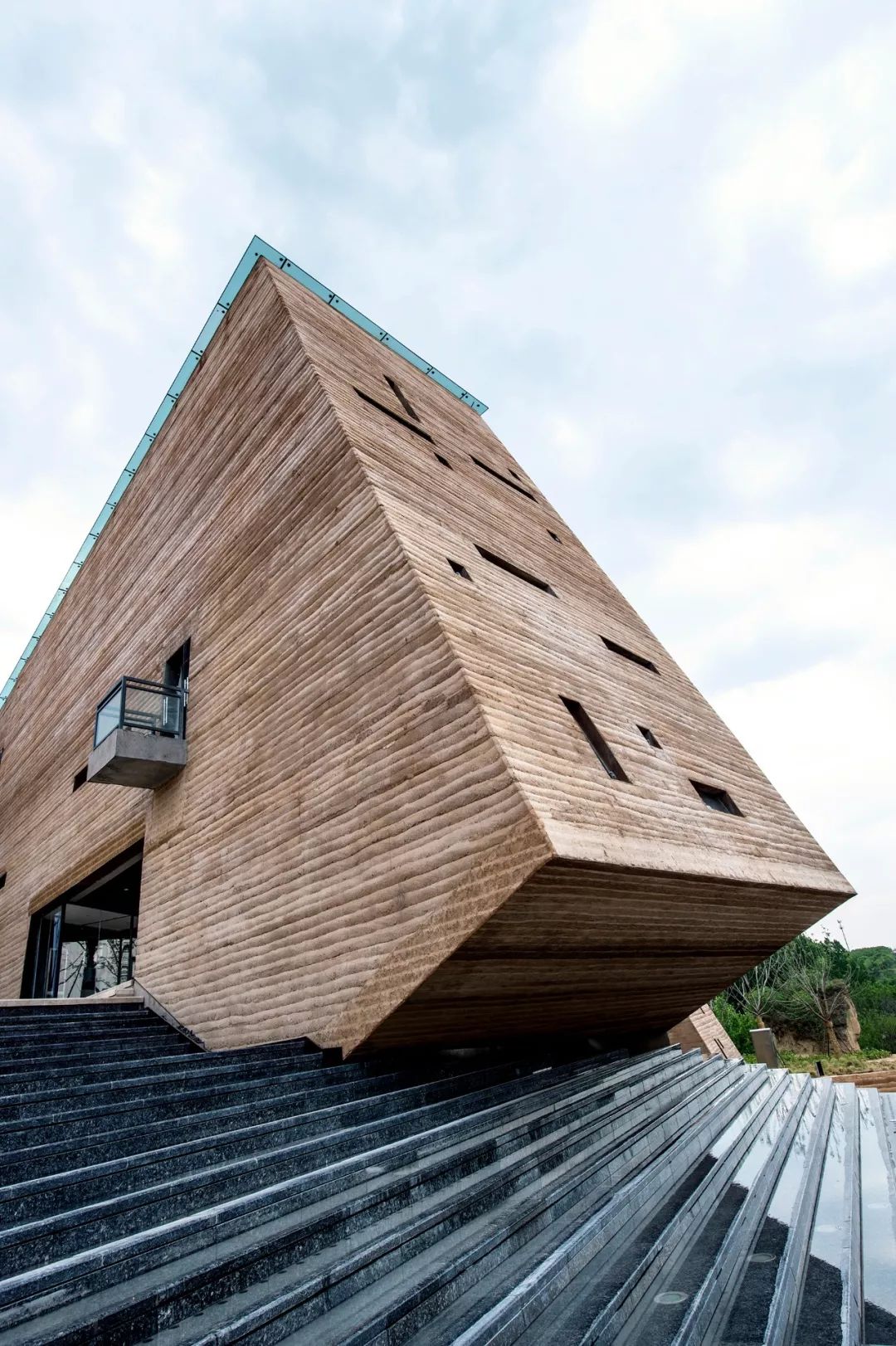 夯土打造的顶级设计，太美了  DIA丹健国际-4