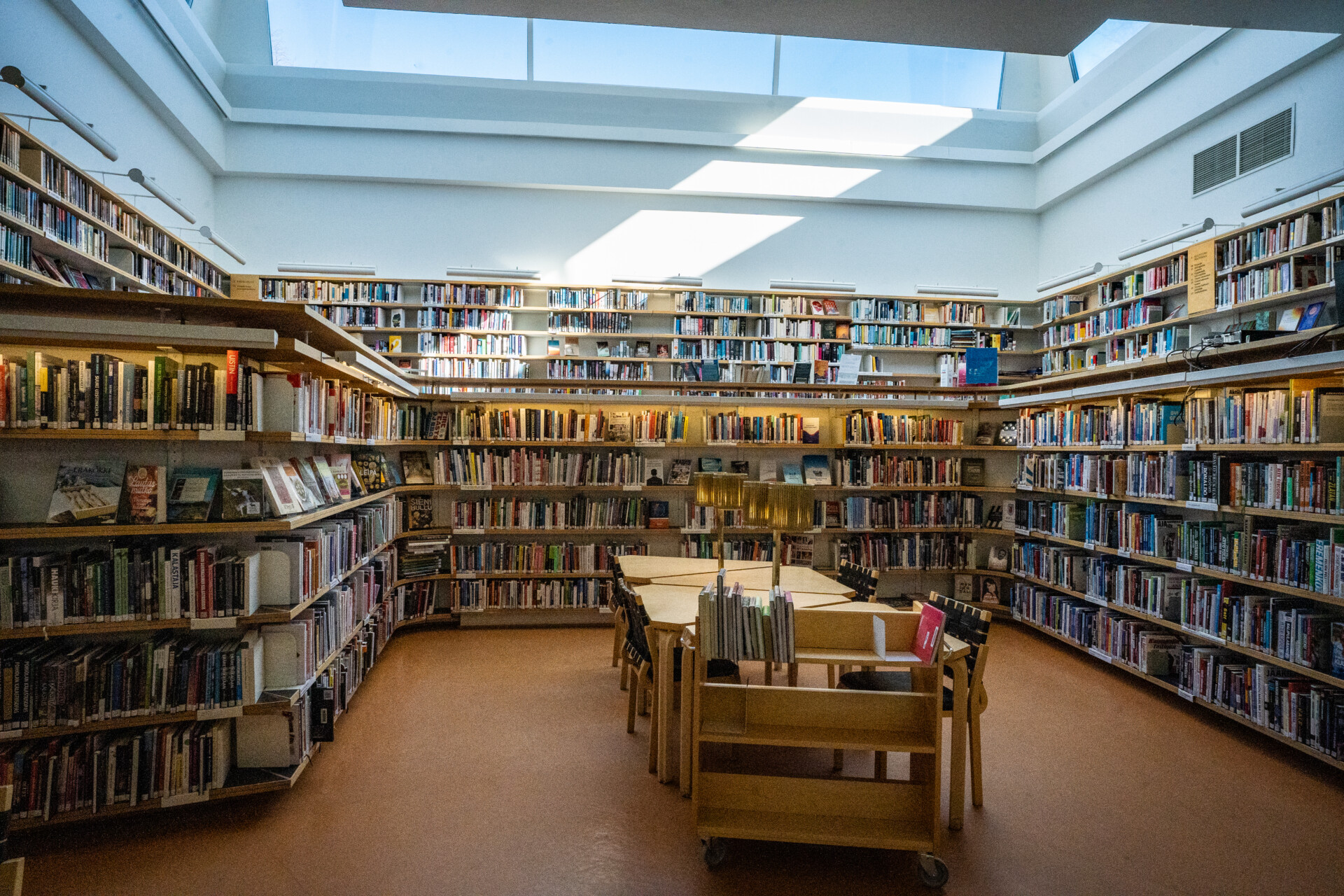 罗瓦涅米市立图书馆丨阿尔瓦·阿尔托,埃利萨·阿尔托-1