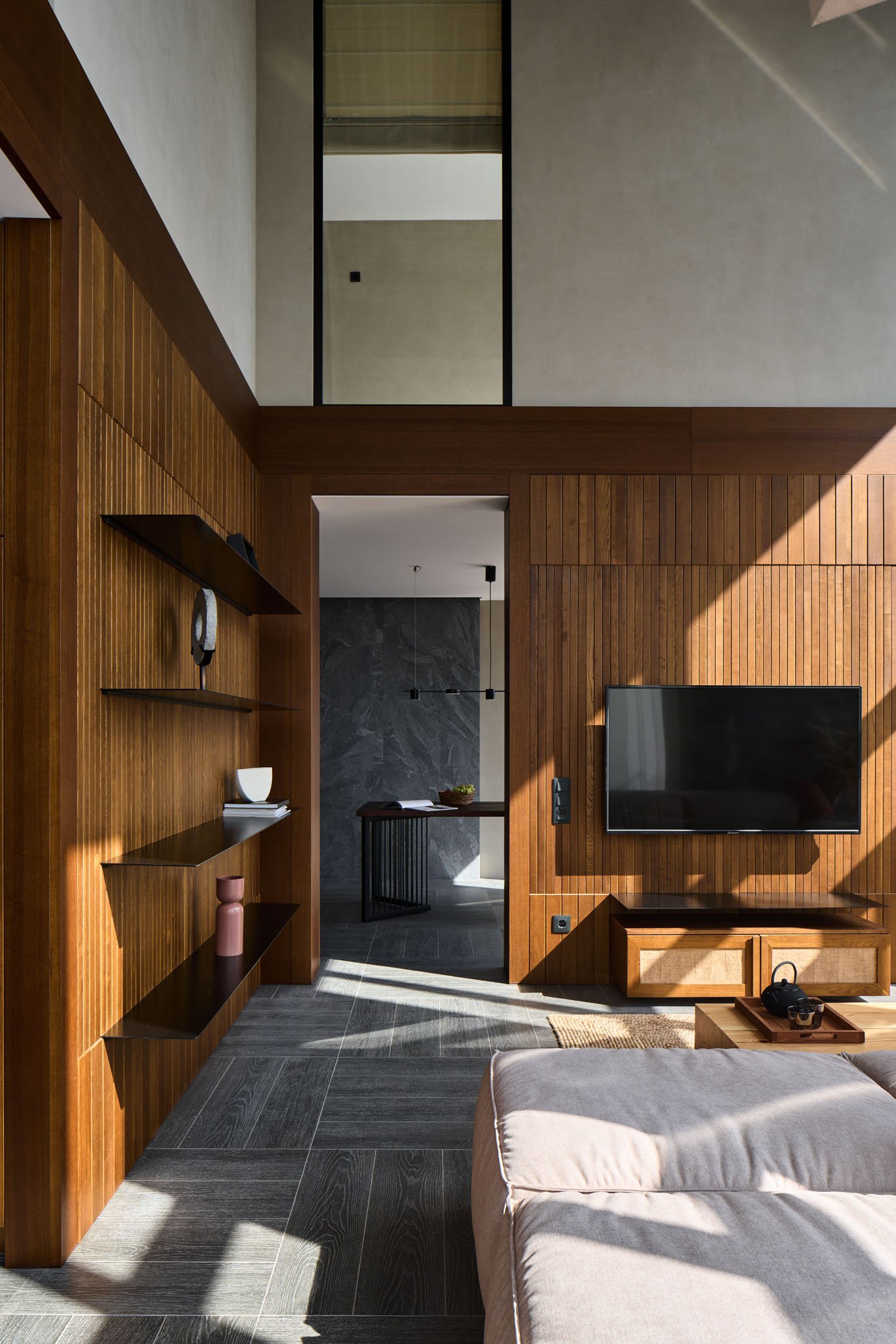 带露台的河景复式公寓丨俄罗斯新西伯利亚丨Brusnika Design-3