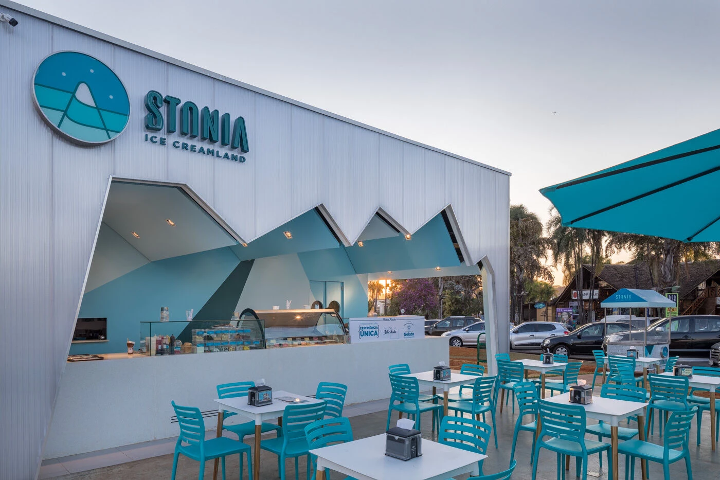巴西 STONIA ICE CREAMLAND 餐厅丨mínimo arquitetura e design-25