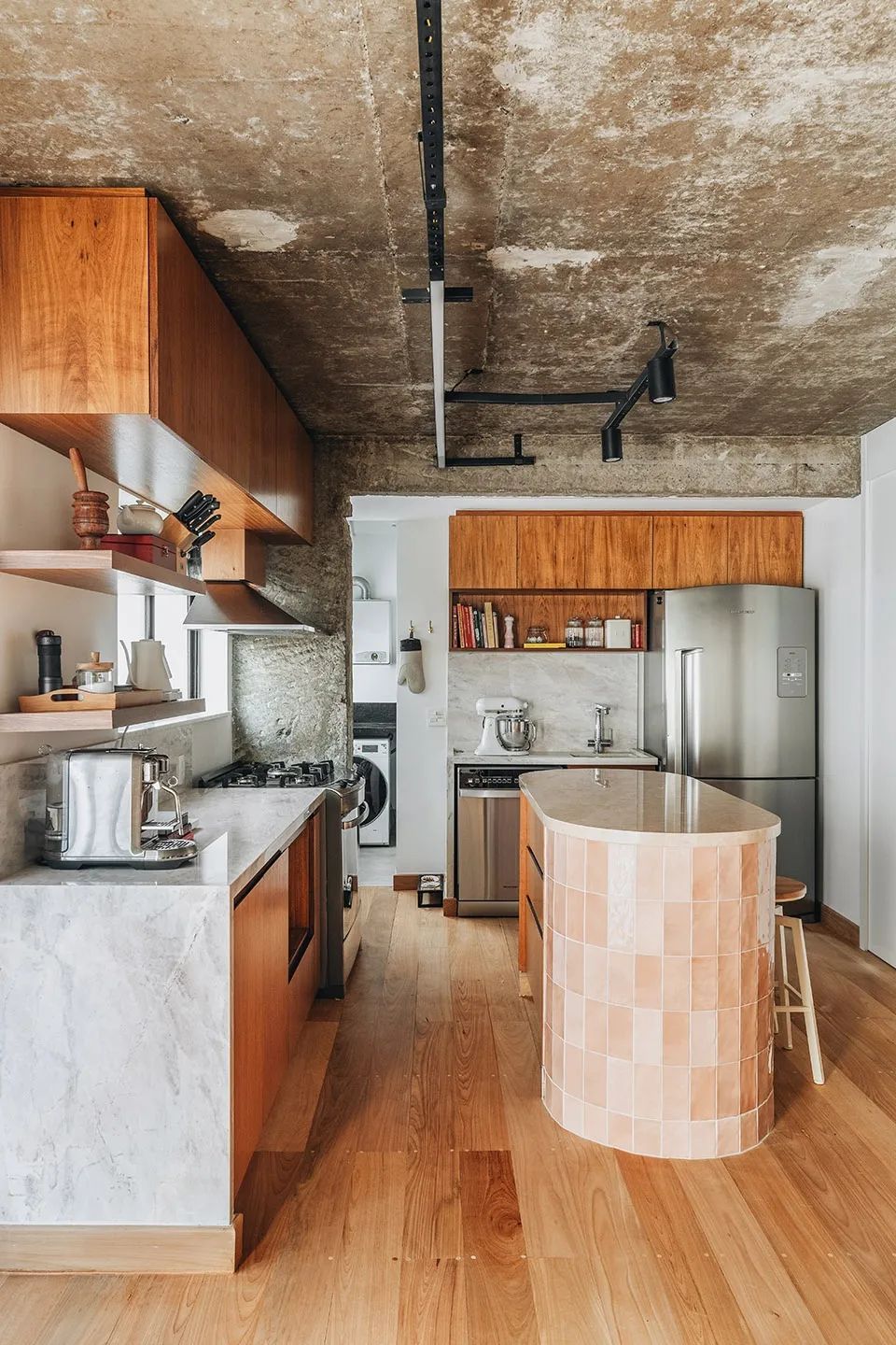 以小见大,藏在公寓里的一方世界-29