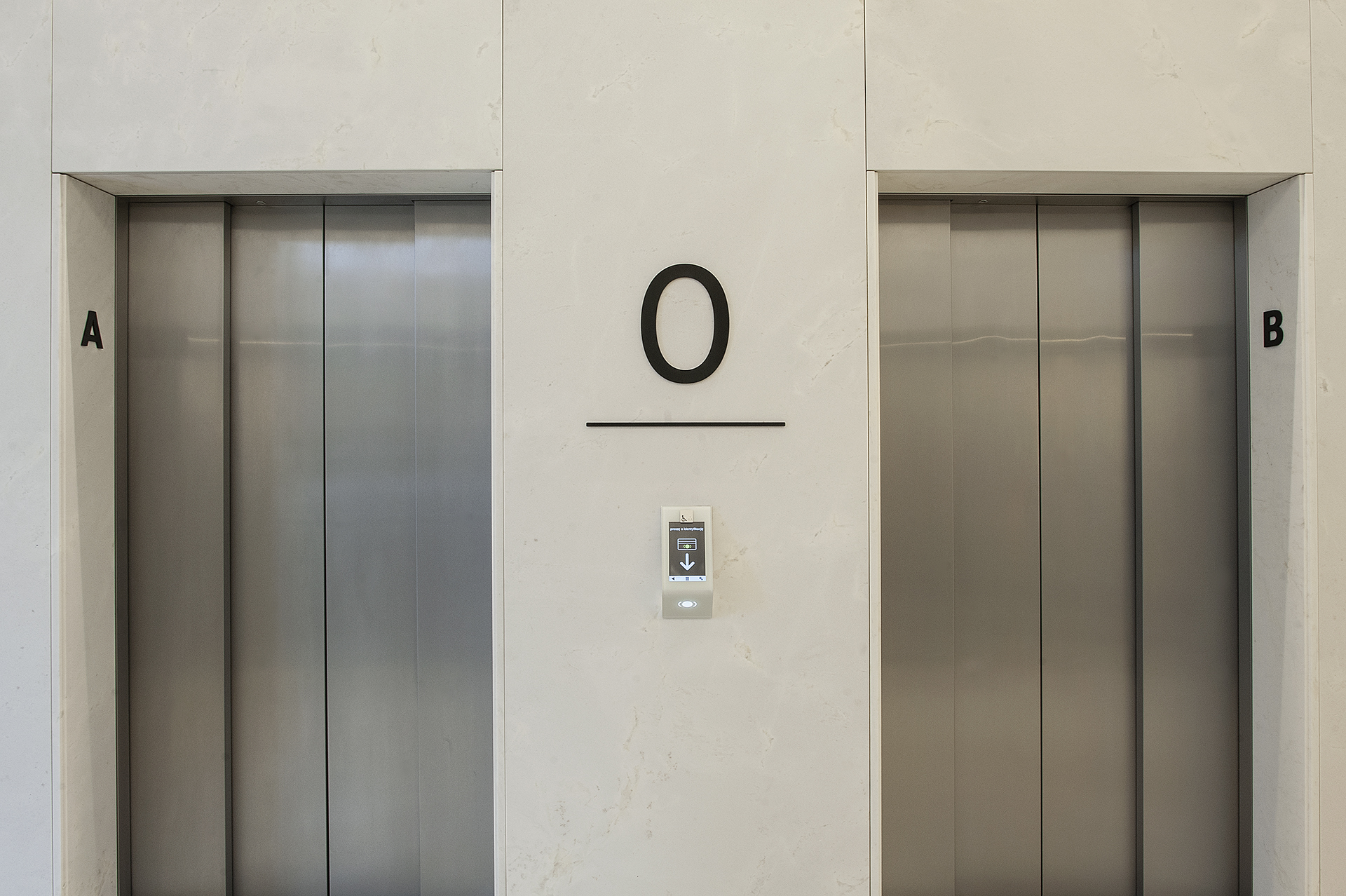 Rajska 8 和 Heweliusza 18 导向系统设计丨波兰格但斯克丨blank studio,wayfinding studio-26