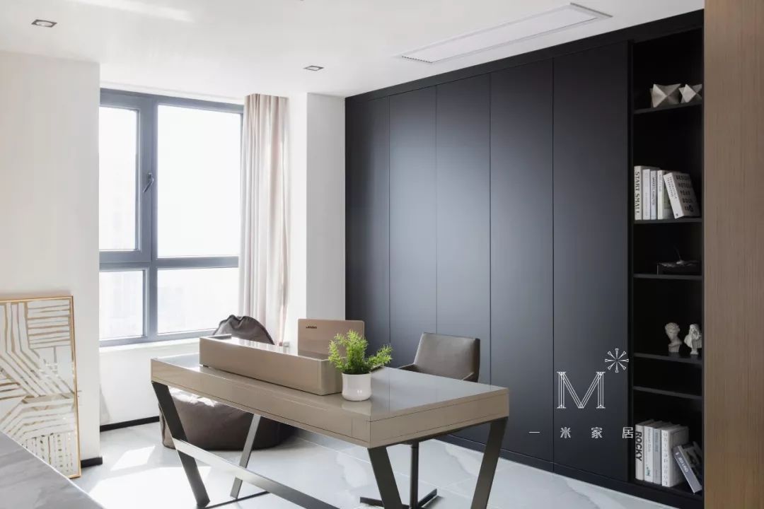 《依旧》现代家居，优雅纯粹，200m²顶楼复式设计-25