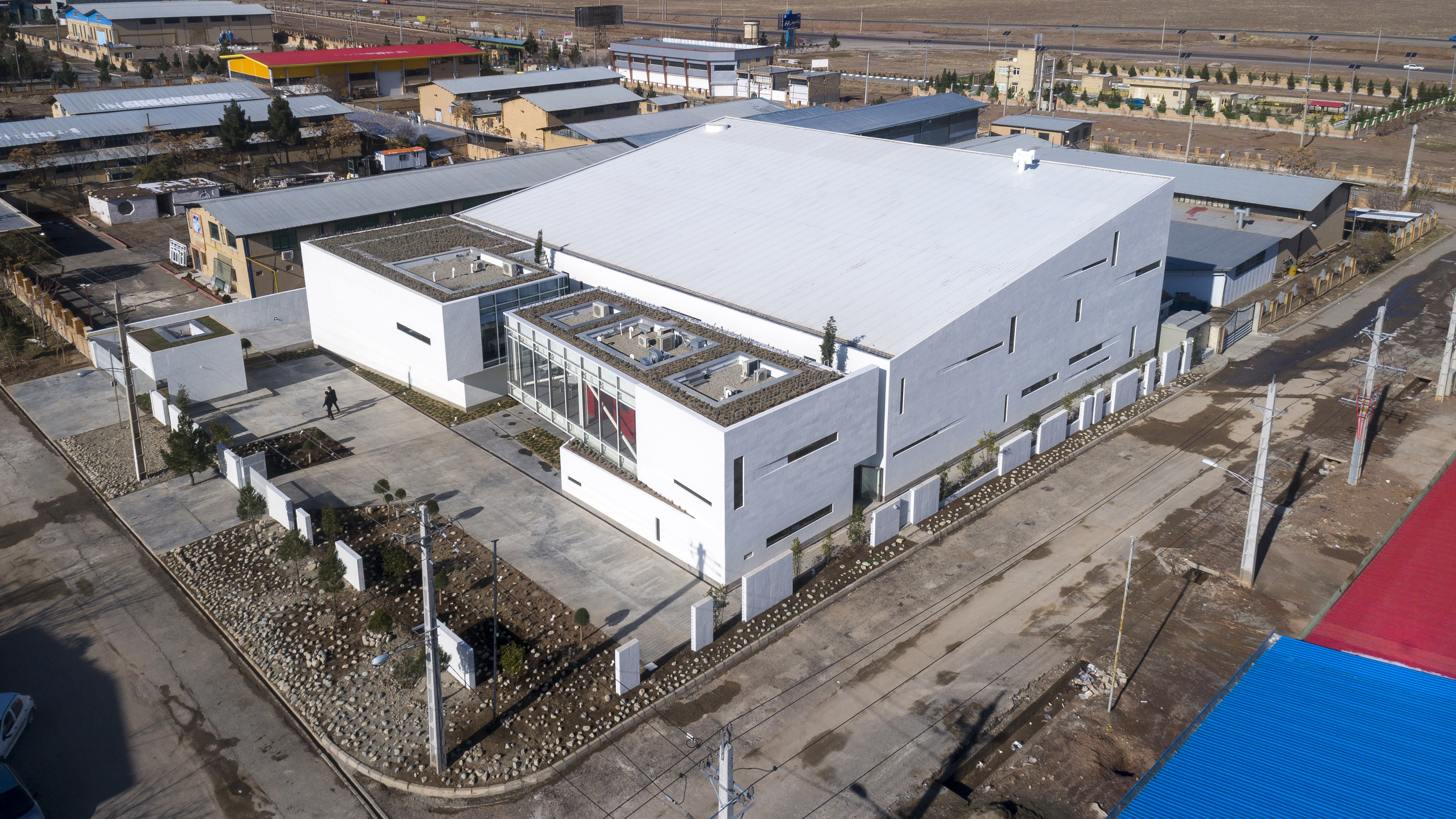 伊朗 Shamim 聚合物工厂丨Davood Boroojeni Office-88