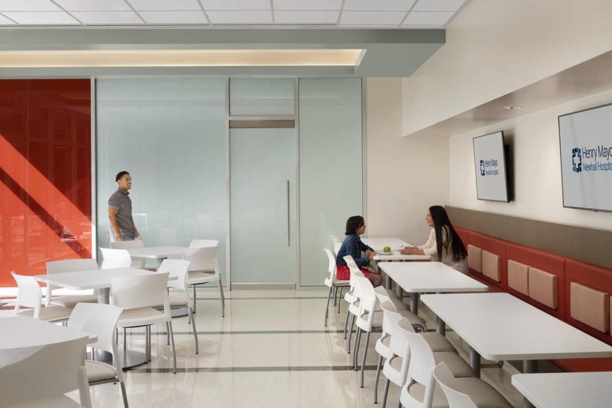 Henry Mayo Newhall Hospital Patient Tower | 自然与人性化的完美融合-9