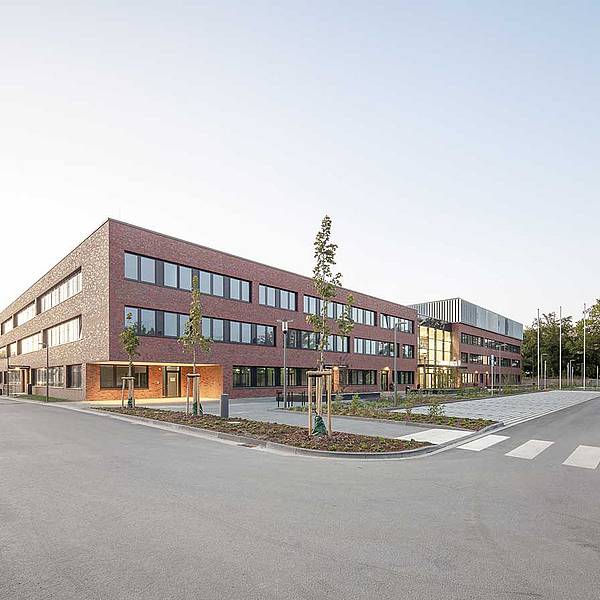 乌尔岑市政厅（注：Kreishaus常见意思为市政厅、区政府大楼等，Uelzen是德国城市乌尔岑，结合常见表达习惯这样翻译，但具体还需结合实际语境确定） 丨BW Architekten-20