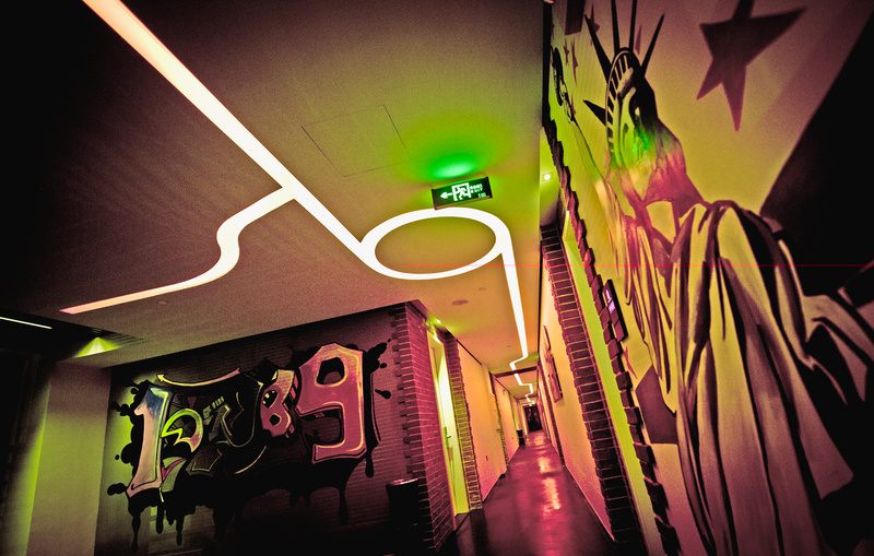 融合多地文化，打造现代精品酒店-11