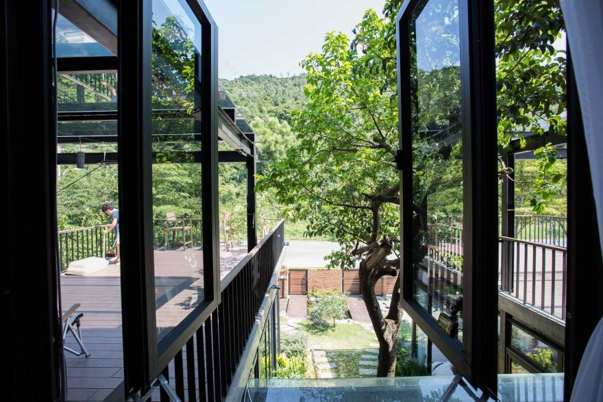 山间双户共享家园·Sơn Trà半岛自然美景中的简约别墅设计-19