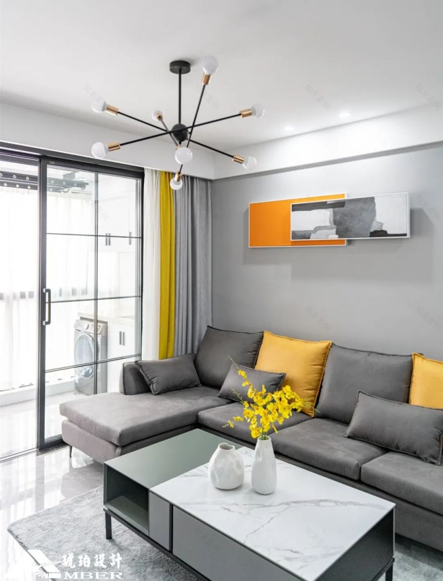 中海凤凰熙岸,现代简约婚房设计,独立衣帽间巧规划-6