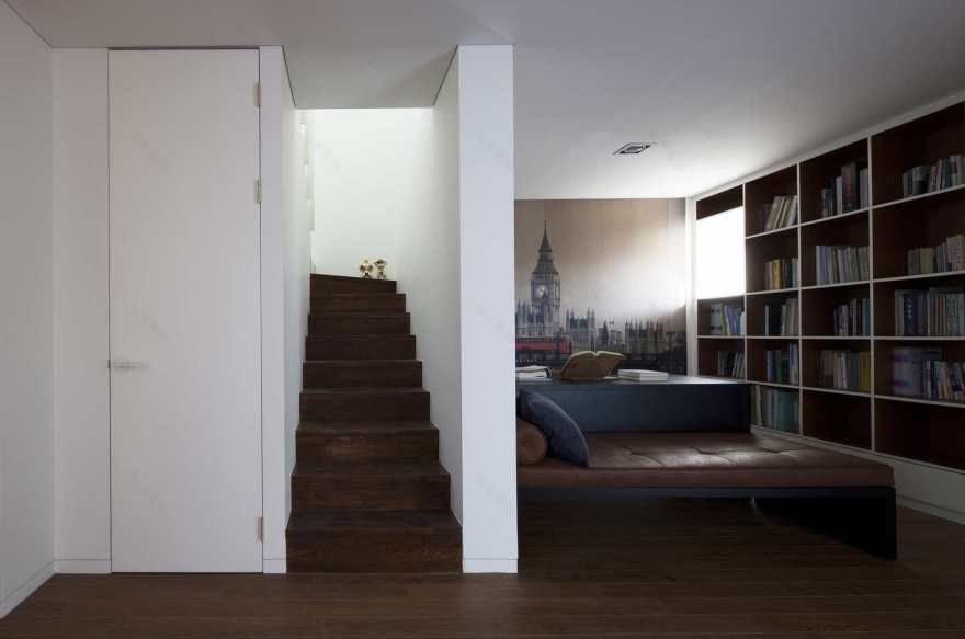 双家庭住宅的极简与古典之美-46