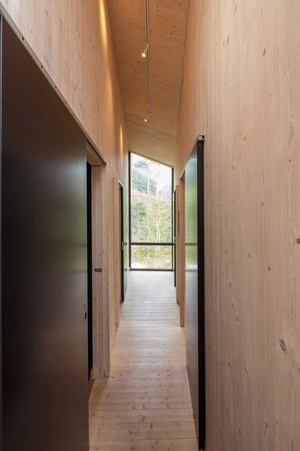 挪威 Jostedalen 冰川旁的生态小屋-30