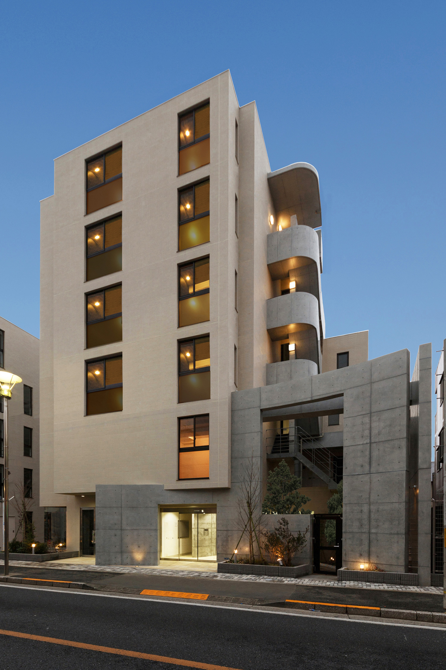 融入城市的公共森林——YDS Architects 公寓设计-8