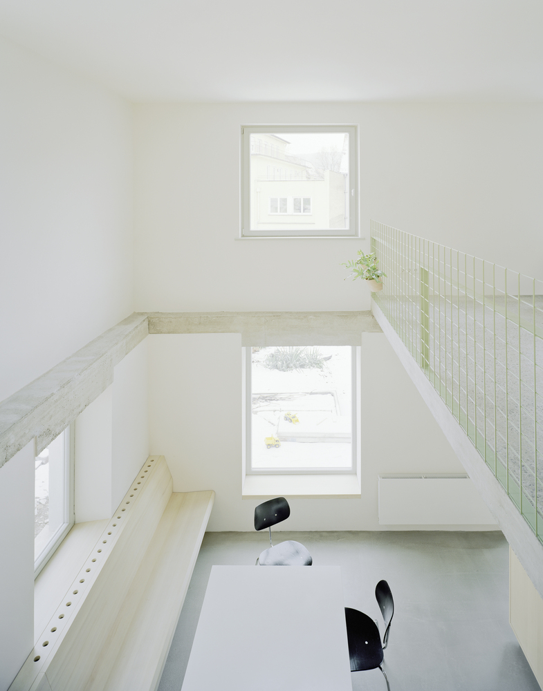 德国斯图加特老宅翻新，紧凑空间变身为迷人的阁楼式住宅-49