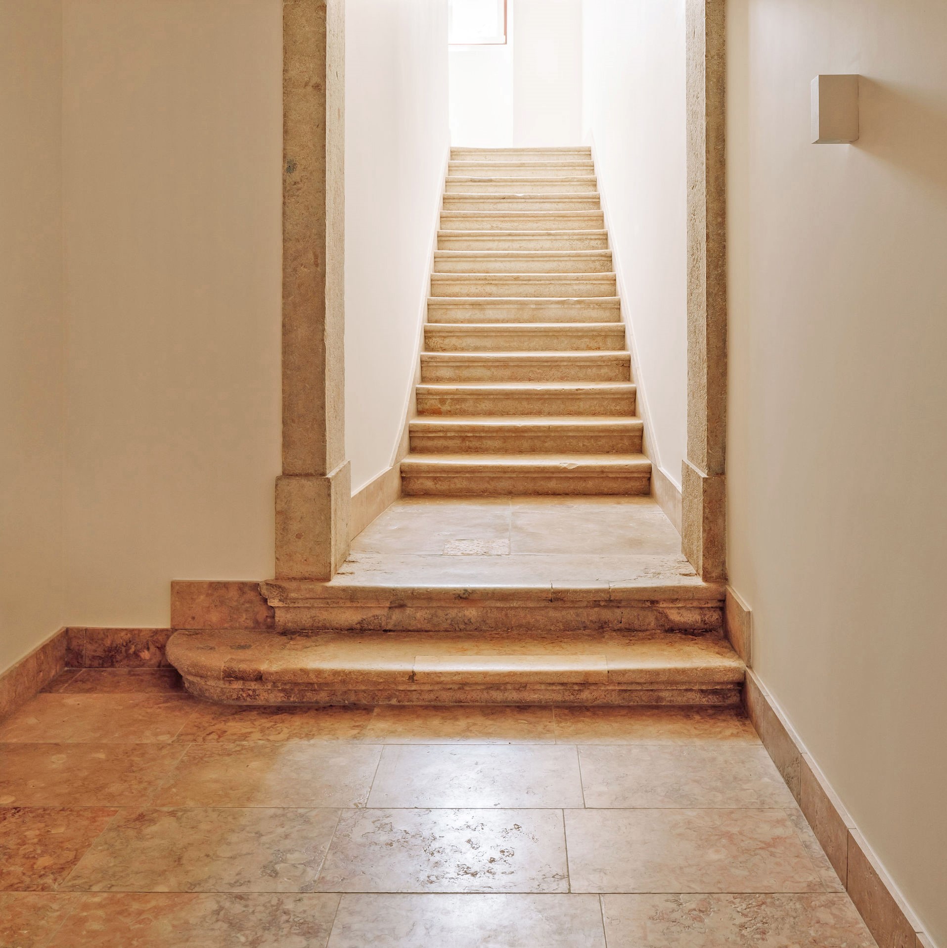 里斯本历史建筑改造丨葡萄牙里斯本-7