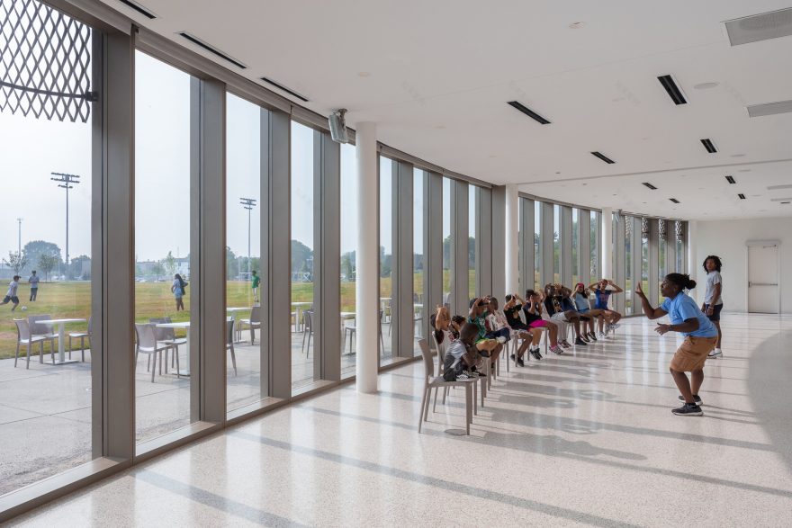 芝加哥公园区总部和体育馆丨美国芝加哥丨John Ronan Architects-13