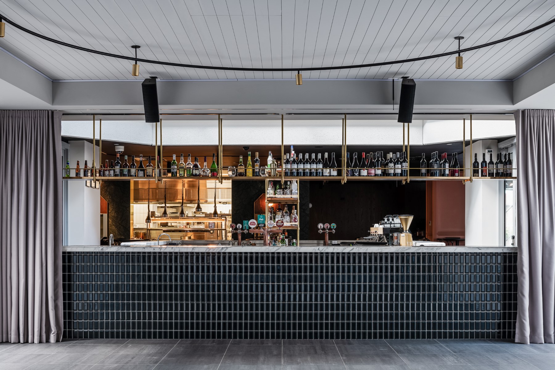 Amora Hotel - Techne-8