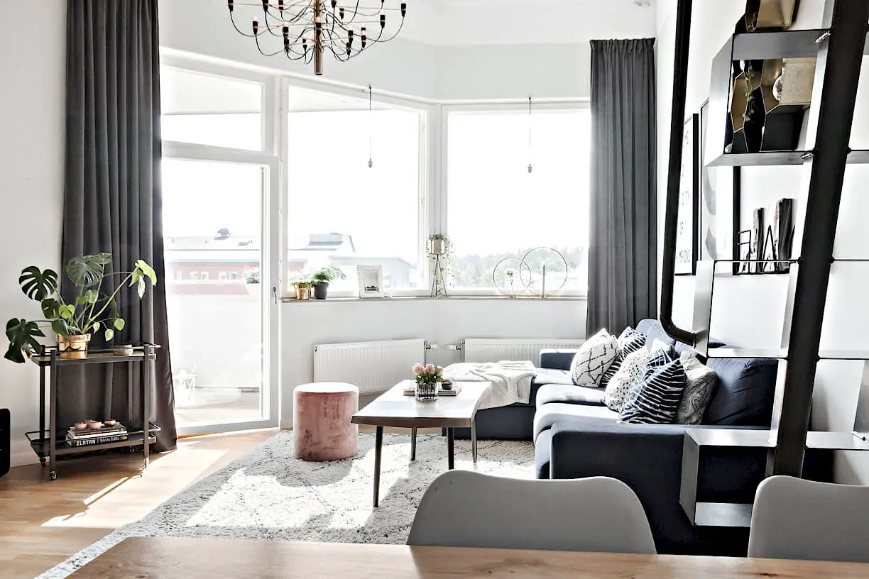 "瑞典工业建筑改造海景复式公寓"-3