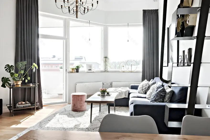 "瑞典工业建筑改造海景复式公寓"-3