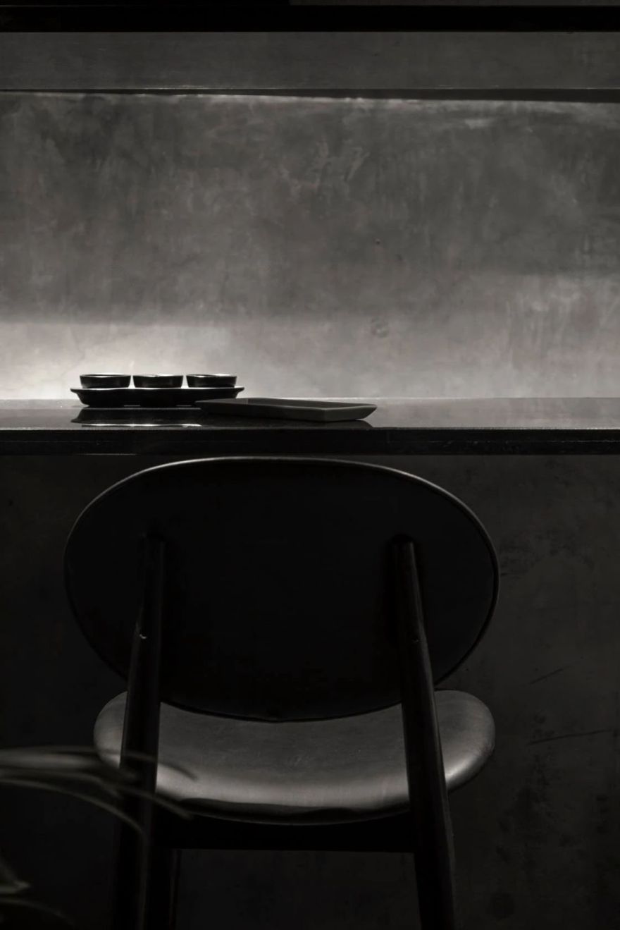 暗黑式混凝土结构鸡尾酒吧设计丨印度新德里丨RENESA ARCHITECTURE DESIGN-57