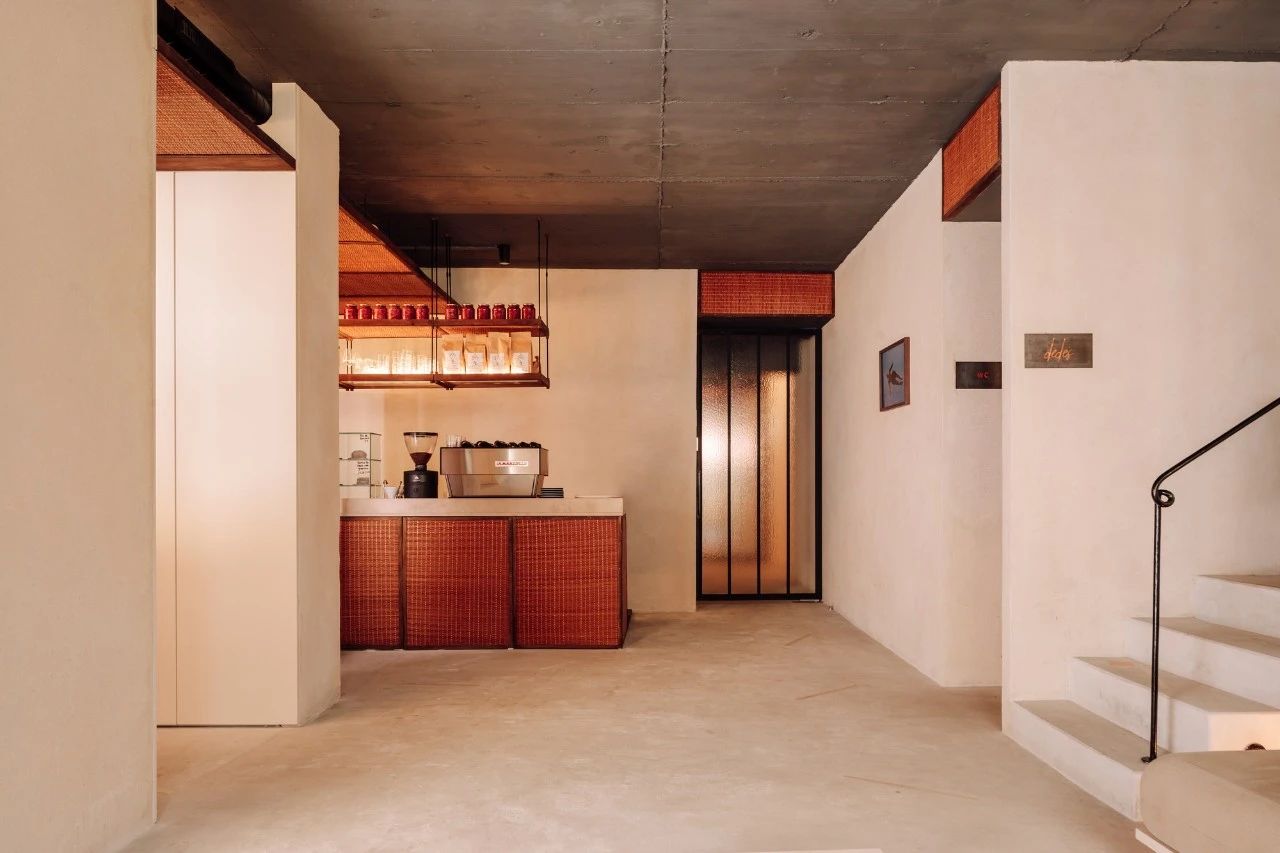 赤色温暖·健康俱乐部丨艺硕设计-17