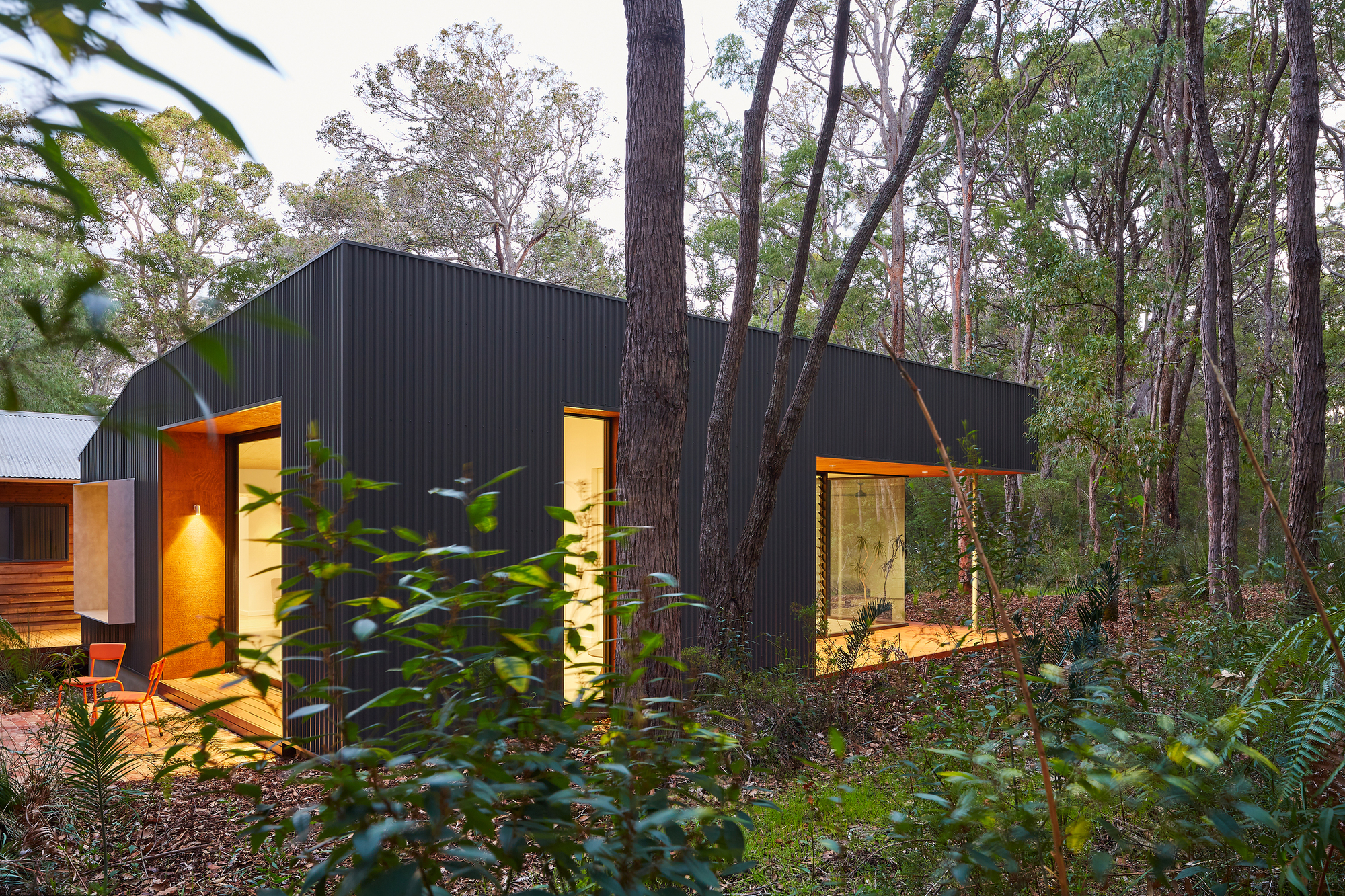 Hidden House / Archterra Architects-33