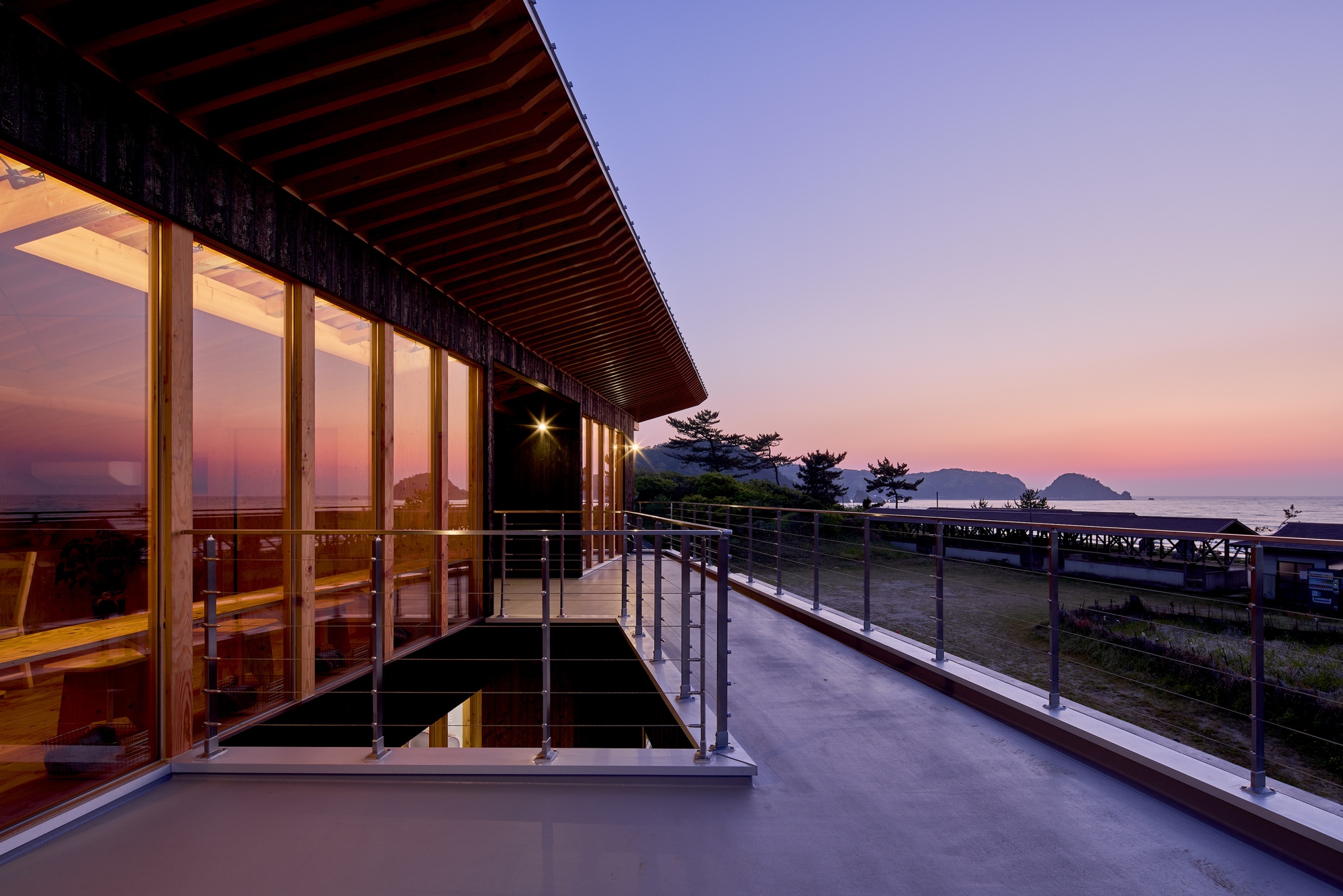 Kugami Terrace Sunset Cafe and Small Gallery / REPLUS Co.,Ltd-55