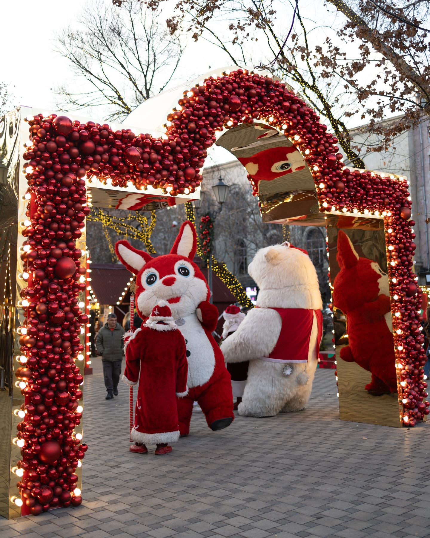 共和国广场圣诞装饰丨Stage Style-3