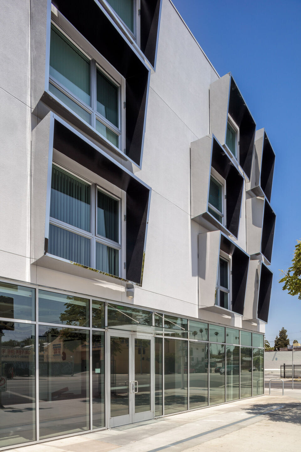 洛杉矶格拉默西广场老年人住房设计丨美国洛杉矶丨KEVIN DALY ARCHITECTS-54