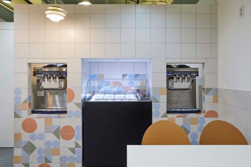 12 坪冰淇淋专卖店的点睛之笔-7