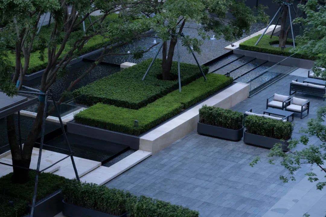 傍山森居 · 自然里流动的优雅 | 大连亿达·青云天下首开区-20