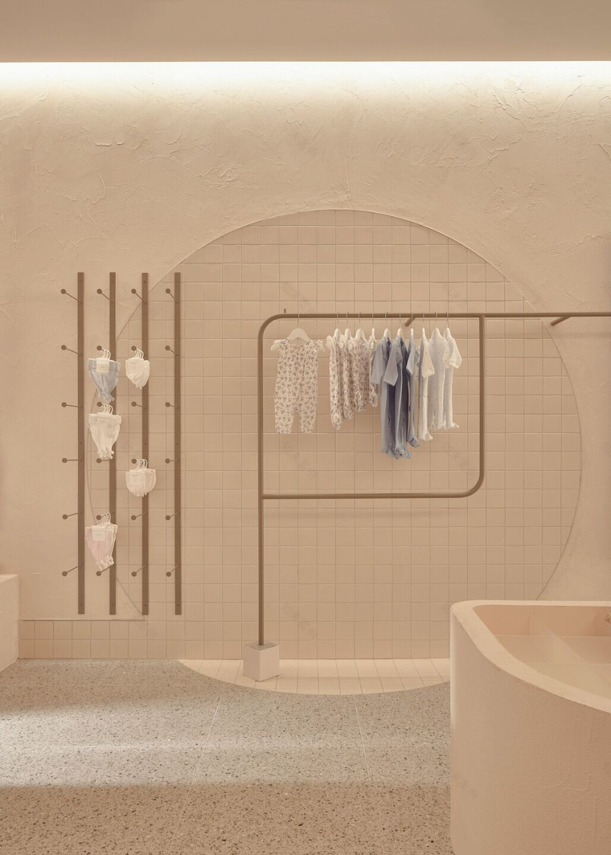 马奎斯旗舰店-23