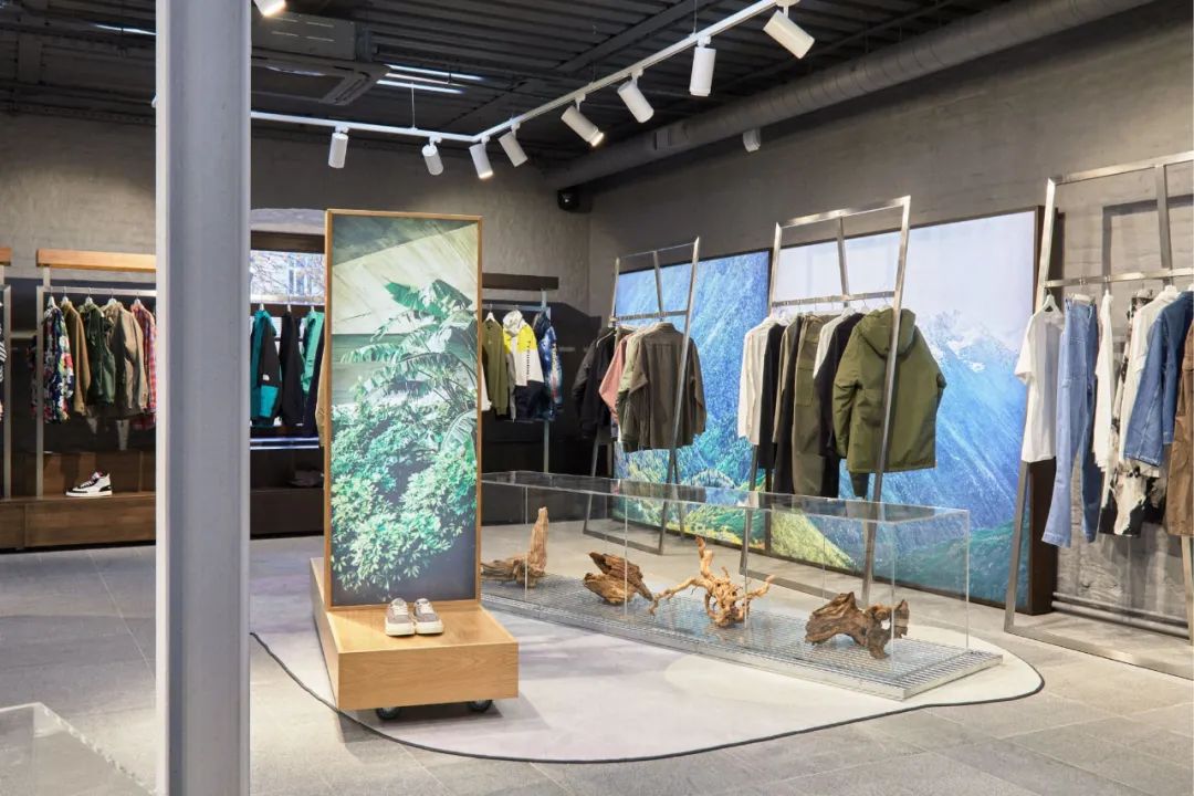 Peak莫斯科店:探索时尚、运动和文化交汇点-3