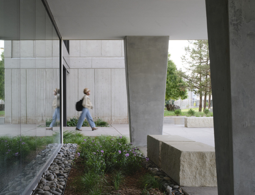 Blunt Hall College of Natural and Applied Sciences-14