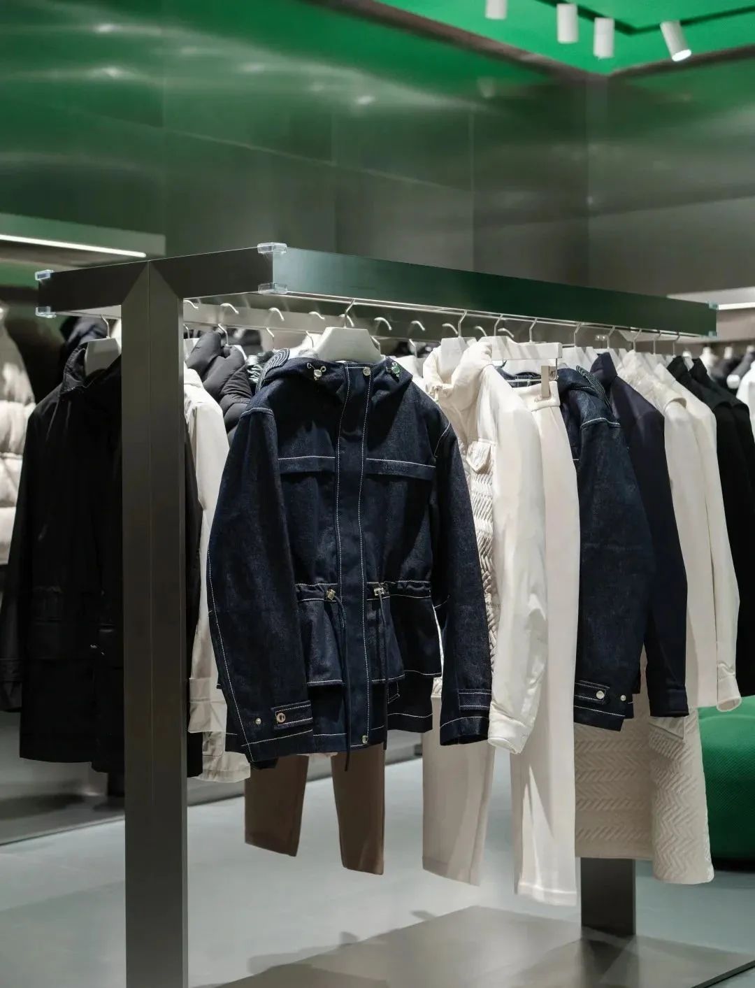 MACKAGE上海兴业太古汇概念店丨中国上海-10