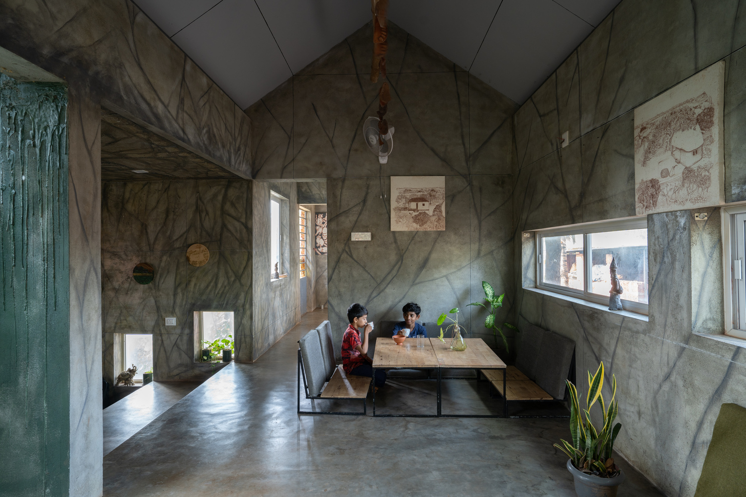 自然共生 · 印度艺术家住宅设计丨A Line Studio-28