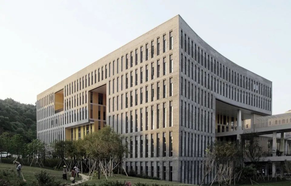 香港中文大学深圳校园学生活动中心丨中国深圳丨王维仁建筑设计研究室-5