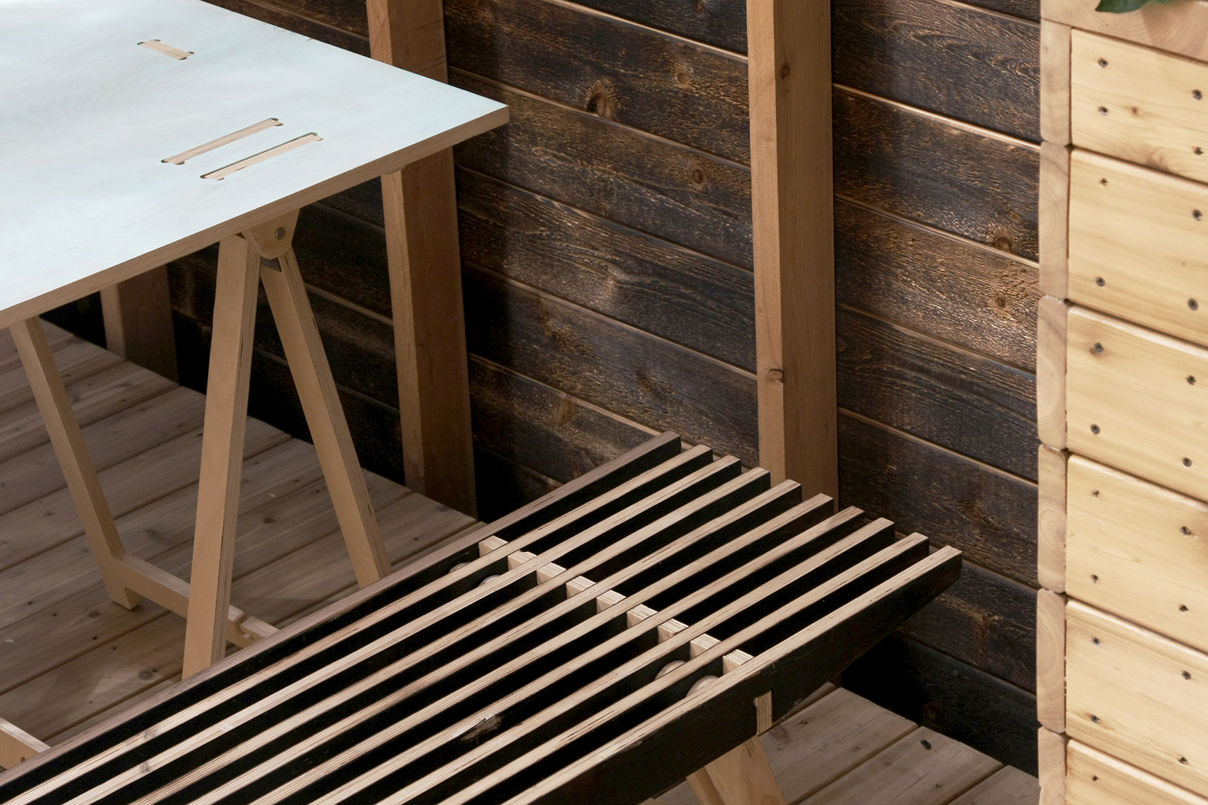 Home Away住宅，加拿大 / Studio North-27