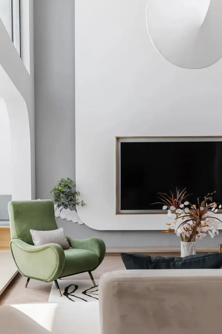 法式浪漫顶楼复式住宅-27