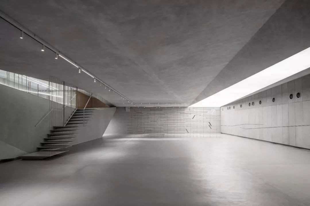 Baranowitz & Goldberg 新作 | 艺术与设计的诗意交融-36