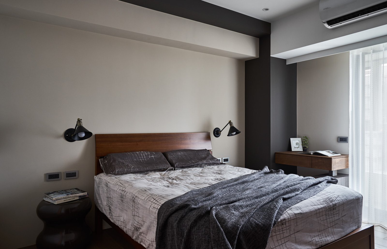 现代工业感公寓设计-20