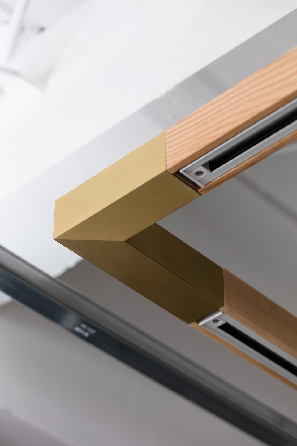 奈良 Panda LLC 空间 | 低成本保留原始肌理,创建独特魅力-19