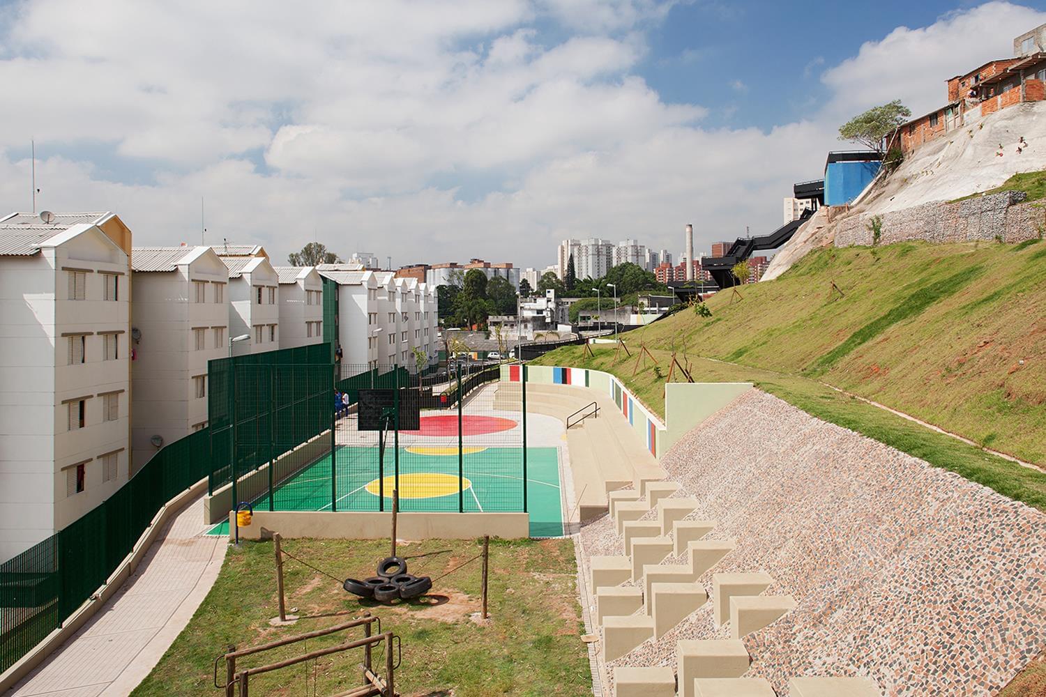 巴西 Setor 3 Favela Nova Jaguaré 建筑项目-8