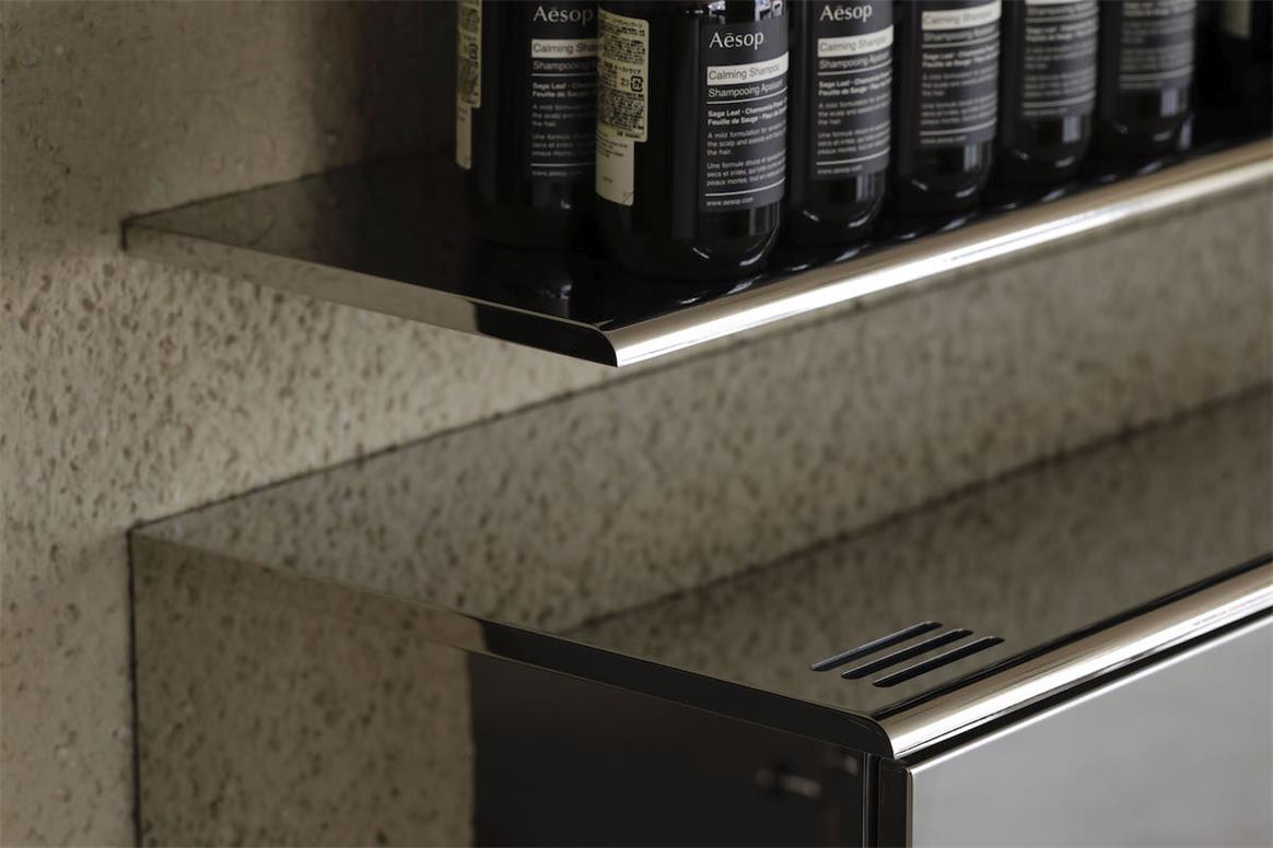 日本新宿Aesop护肤品店设计丨戈者设计-11