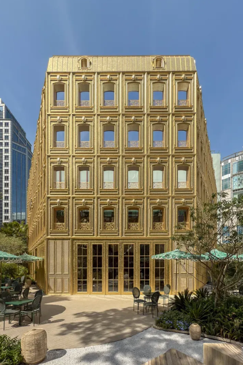 Dior 快闪店「黄金屋」丨泰国曼谷丨Dior 视觉营销创意总监 Luca Albero-21